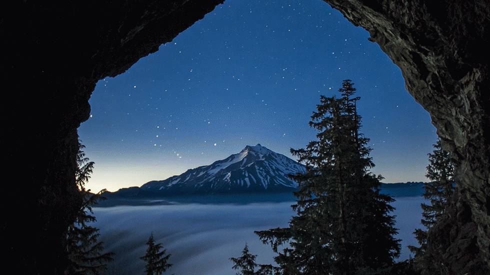 The Portland-based photographer captures Mt. Jefferson in Oregon. (Ben Canales)