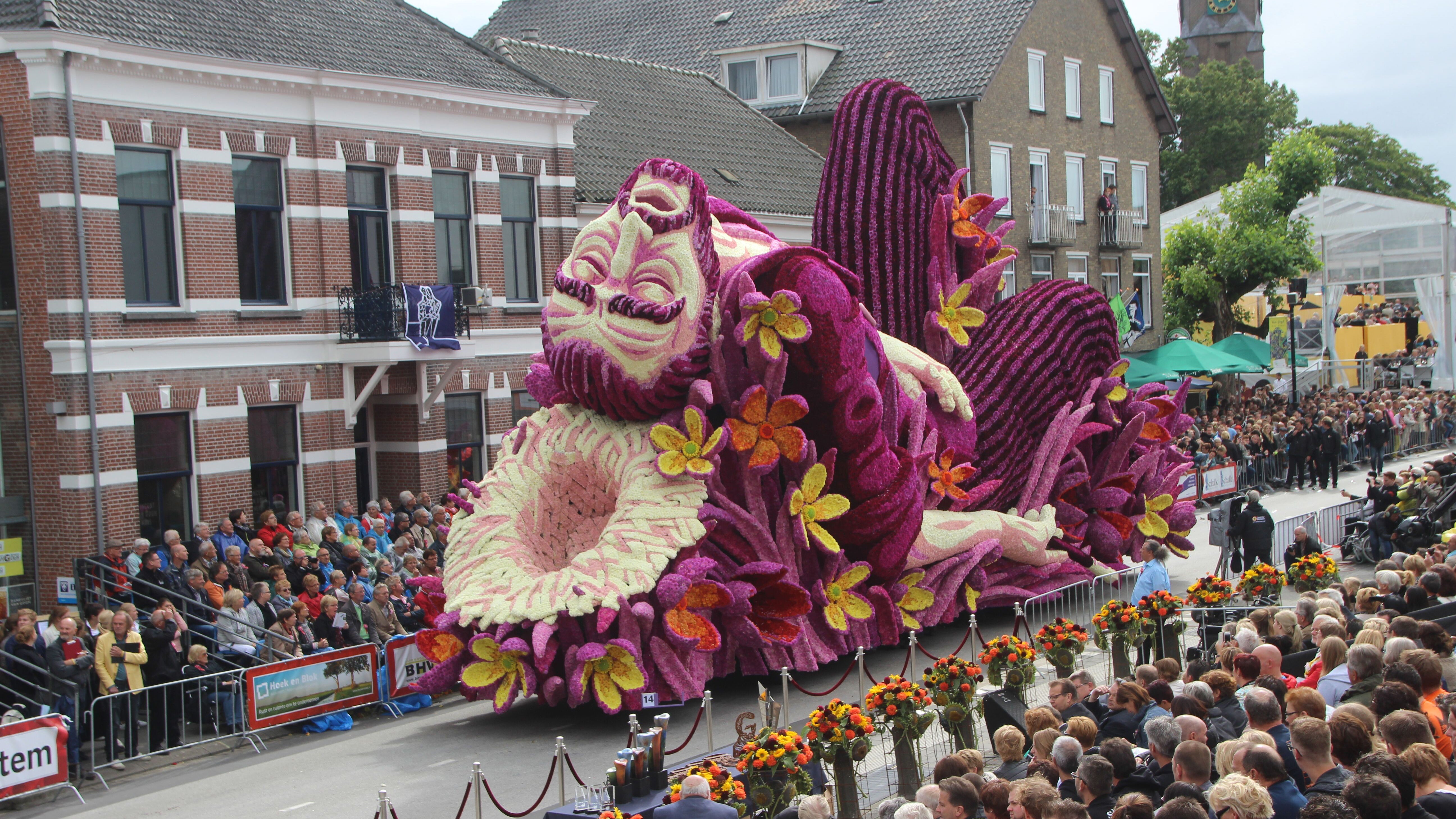 This year's winning float at the Zundert Flower Parade. (Erwin Martens) 
