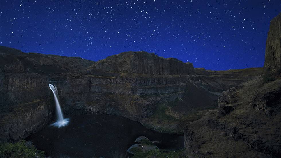 The Portland-based photographer captures Palouse Falls in Washington. (Ben Canales)