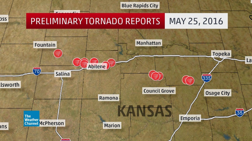 Preliminary tornado reports associated with the northern Kansas supercell on May 25, 2016. These do not imply the actual number of tornadoes or the precise path of such tornadoes, which will be determined by NWS damage surveys. (Data: NOAA/NWS/SPC)