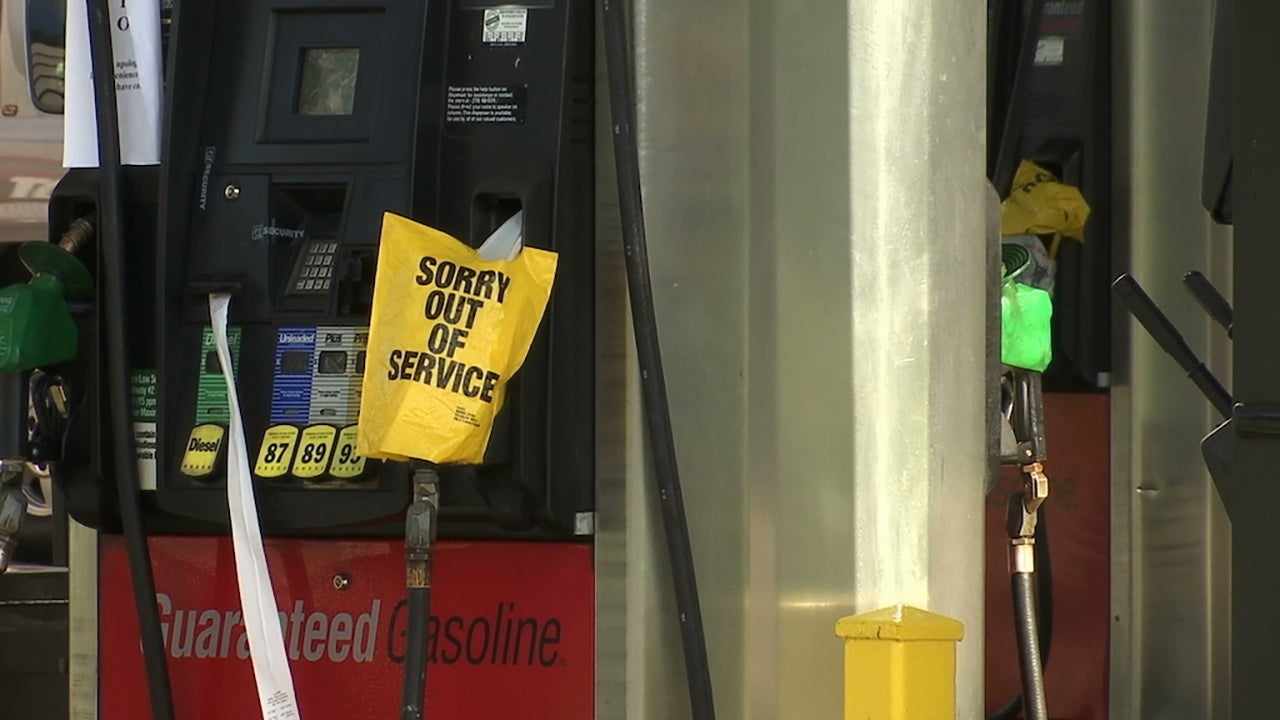 Gasoline prices are increasing across the South following a pipeline break in Shelby County, Alabama. This QuikTrip gas station in Duluth, Georgia, seen on Monday, Sept. 19, 2016, has run out of unleaded gasoline. The governor of Georgia said Sunday his office hasn't received any complaints of gas shortages within the state after a pipeline spill in central Alabama, but some gas station employees have said they've had to close because they're out. (AP Photo/Alex Sanz)