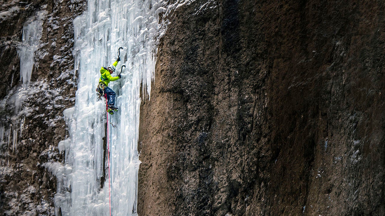 Francesco Cappellari on La spada di Damocle. (James Rushforth / Caters News Agency)