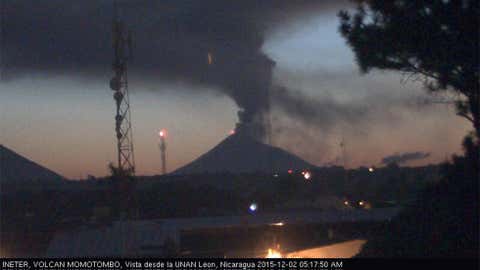 This webcam snapshot shows ash spewing from Momotombo early this morning, as seen from the nearby city of Leon, Nicaragua. (INETER)