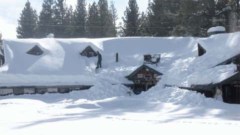 The National Weather Service in Reno, Nev. measured 26 inches of snow on December 30, 2004. Image: Shoveling snow off the roof between Reno and Lake Tahoe in December 2010 from iWitness Weather contributor Nancy Guthe Scott.