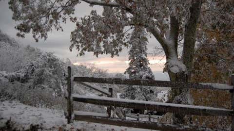 The town of Luray in western Virginia recorded 33.5 inches of snow on March 3, 1994. Image: View from Skyland Resort in the Shenandoah Mountains of Virginia from iWitness Weather contributor McCaid.