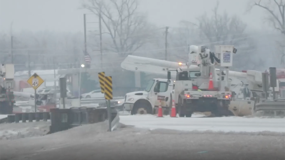 Ice Storm Kills 7; More Than 250,000 Without Power In Texas