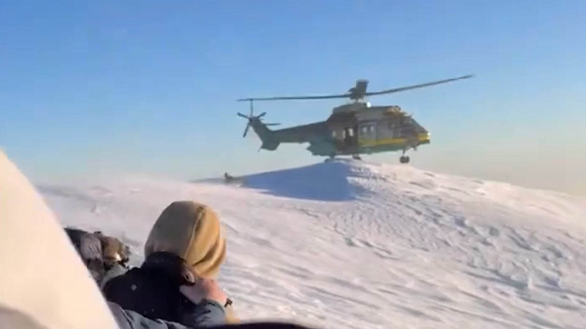 Six Hikers Rescued From California Mountain