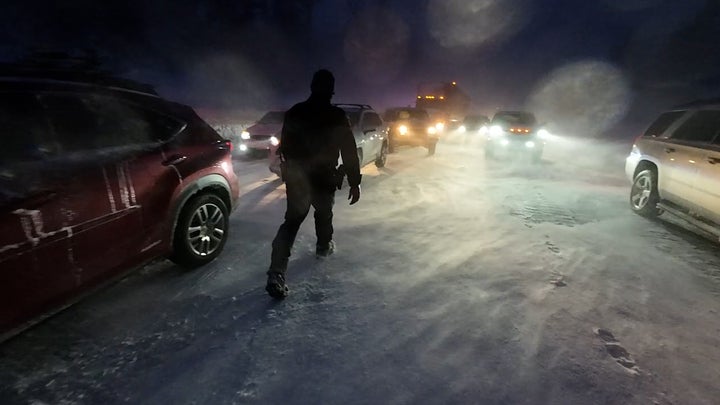 California Drivers Stranded In Blizzard With Nowhere To Turn