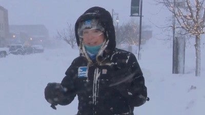 Wind And Heavy Snow Causing Issues In The Sierra