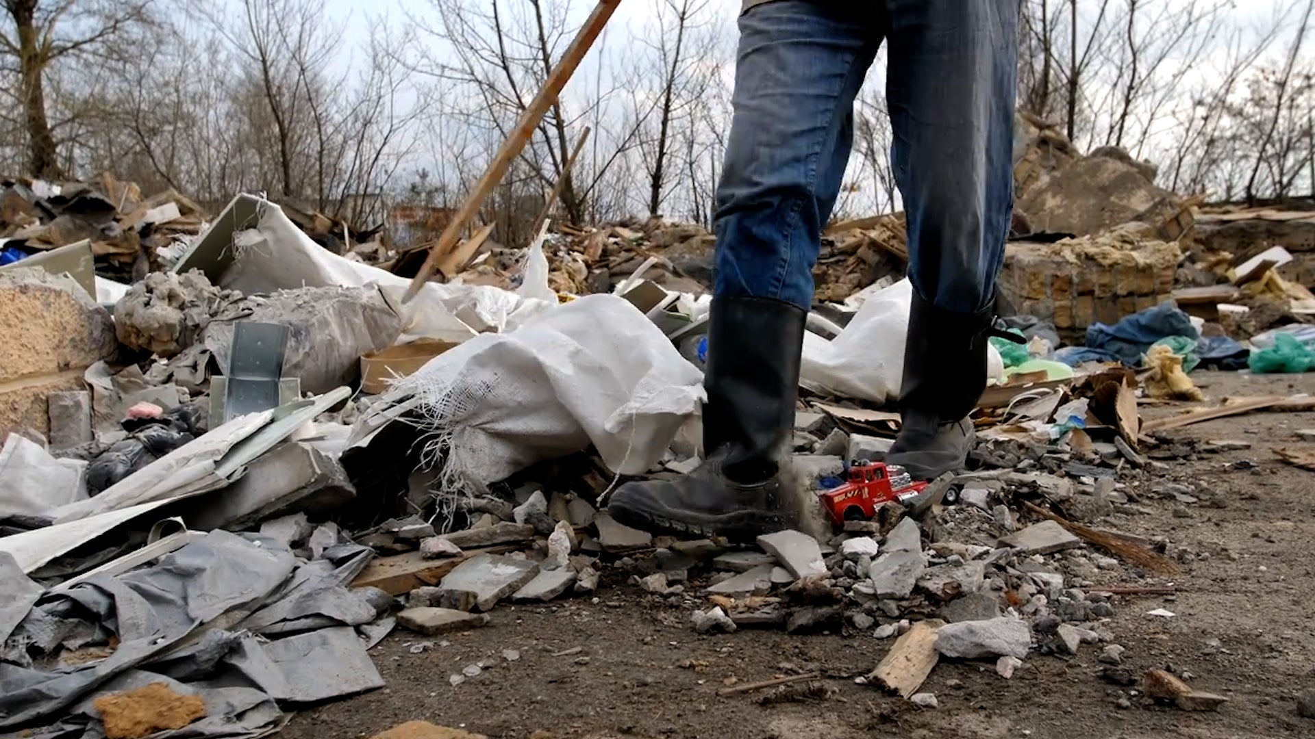 Tornado Warning? Find Your Shoes &ndash; Here&rsquo;s Why