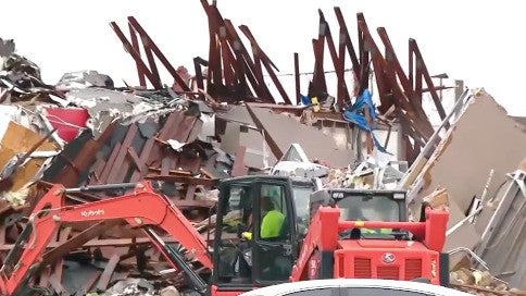 Search And Rescue In Sulphur, OK After Overnight Tornado Videos from