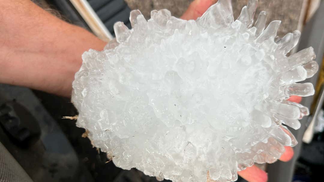 Meteorological Marvel: A Thin Line Between Dry And Drenched | Weather.com