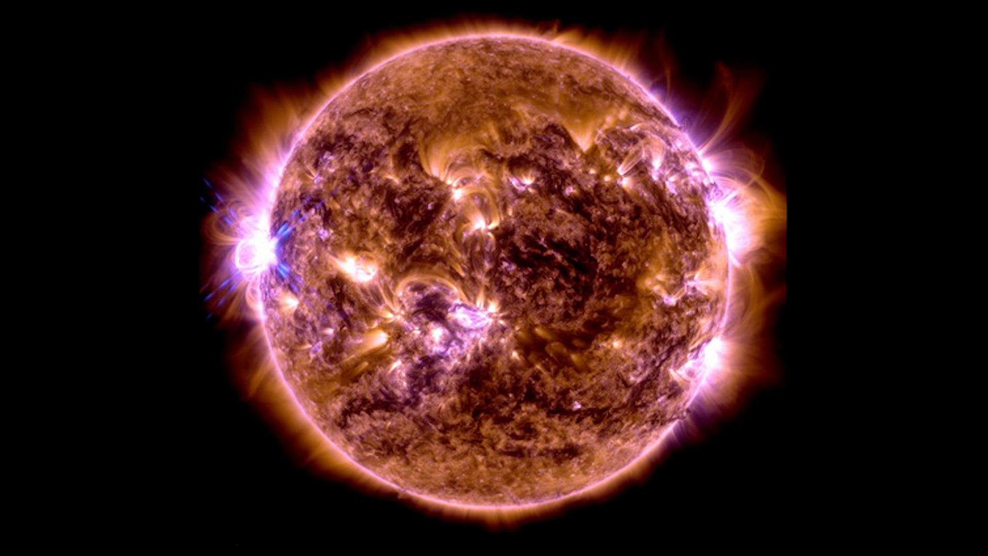 Computer Seen In &lsquo;The Martian&rsquo; Aids New Space Discovery