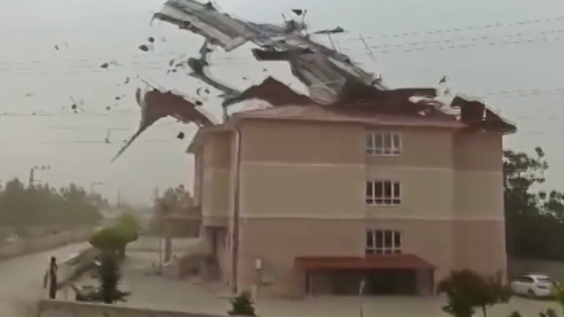 Dramatic Cell Phone Footage Shows Winds Rip Roof Off