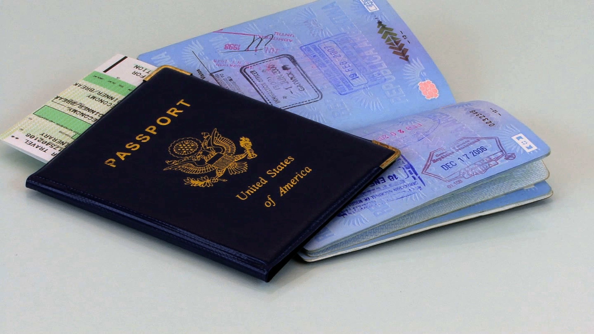 You Can Renew Your US Passport Online, But Be Quick
