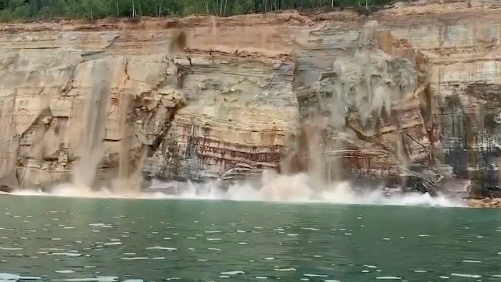 Tornado Spotted in Elmore City, Oklahoma Videos from The Weather