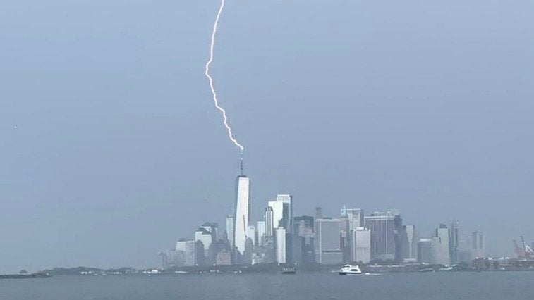 Watch Lightning Strike NYC Skyscraper Videos from The Weather Channel