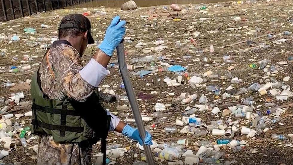 Trash In Houston Bayous Affecting Residents And Wildlife