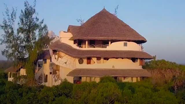 Inside a Luxury Treehouse Hotel - Videos from The Weather Channel