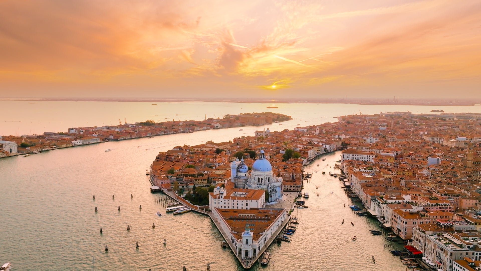 Venice, Italy, Releases More Details On Fees For Day-Trippers