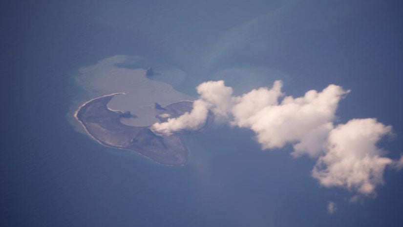 'Volatile' Bogsolof Volcano Erupts Again in Alaska | The Weather ... - The Weather Channel