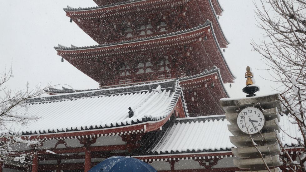 Heaviest Snow in 7 Years Strikes Tokyo | Weather.com