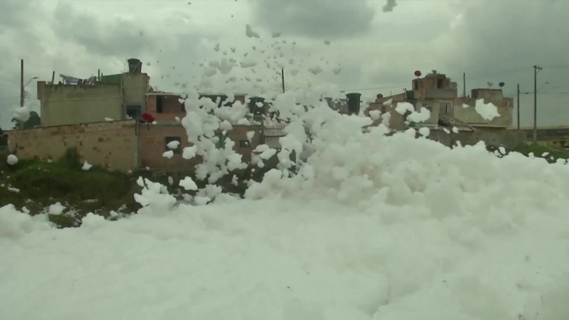 Mountain of Foul-Smelling Foam Invades International Capital
