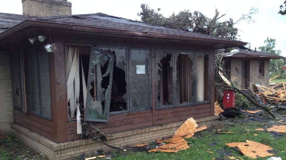 Grand Rapids, Michigan, EF1 Tornado Confirmed; Several Homes Suffer