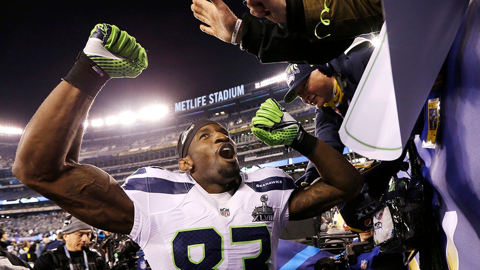 PHOTOS: Super Bowl XLVIII Played in Abnormally Warm Weather