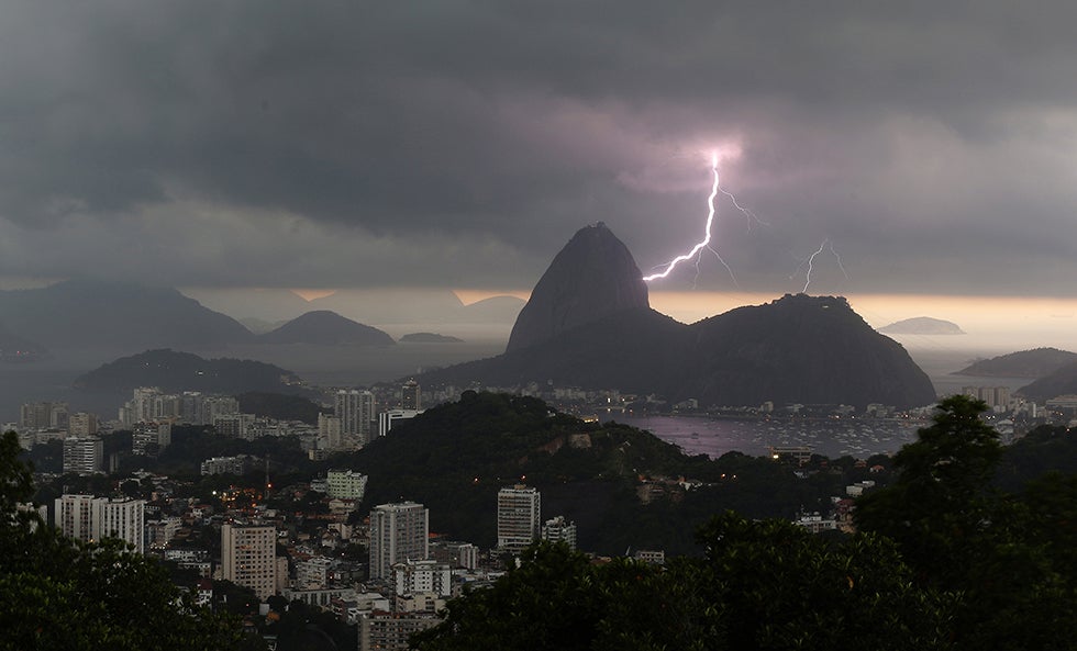 Rio Di Janeiro Hit by Violent Storms | Weather.com