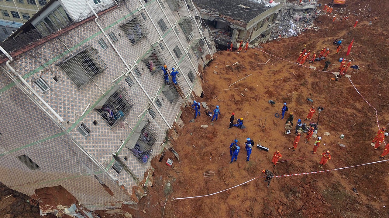 Massive, Deadly China Landslide Leaves Dozens Missing (PHOTOS)