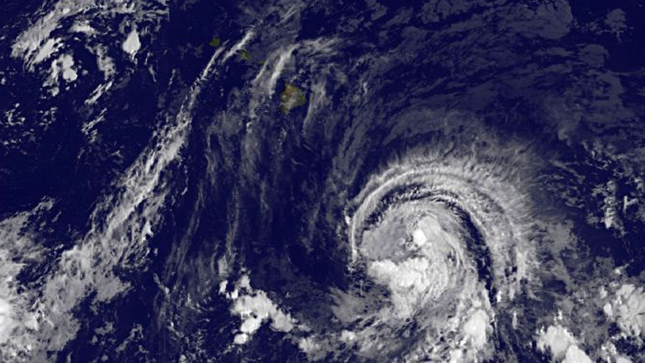 Hawaii Prepares for Tropical Storm Ana