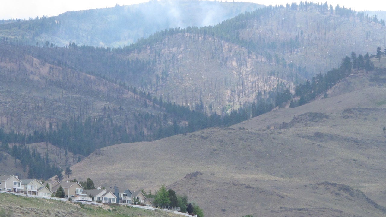 Hunter Falls Fire Burning Near Reno, Nevada, Should Be Fully Contained By Friday