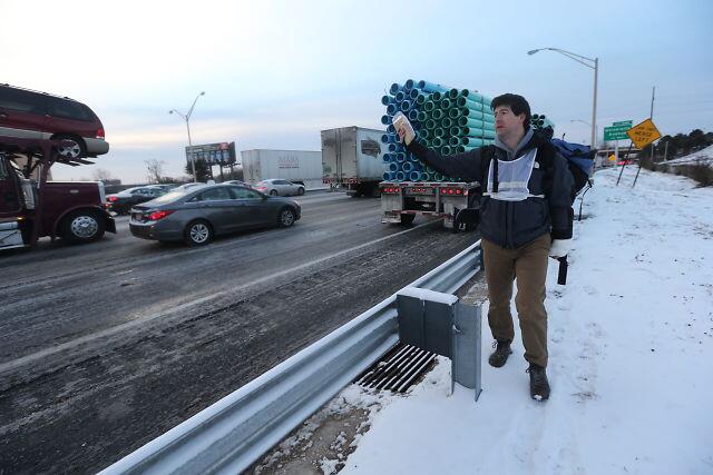 Stranded Drivers Rely on Good Samaritans to Stave Off Danger, Hunger During Winter Storm Leon