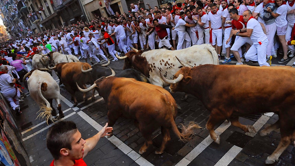 Running of the Bulls Kicks Off (PHOTOS)