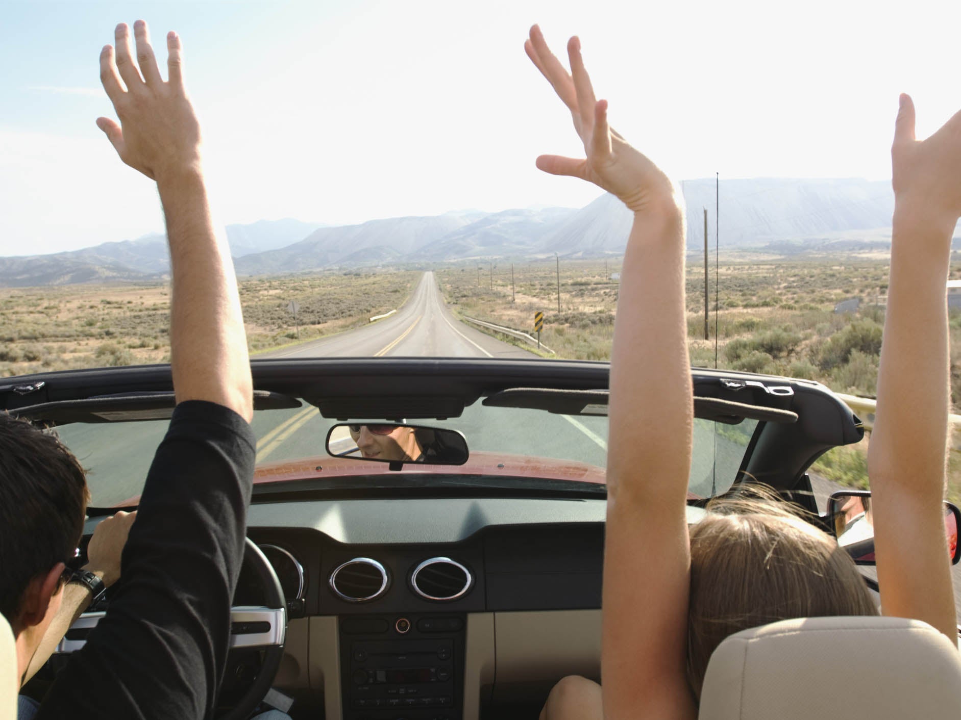 Quiz: What&rsquo;s Your '90s Summer Driving Song?