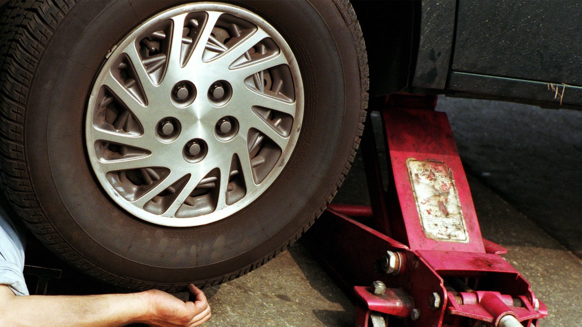 Car Necessities for Weather Emergencies