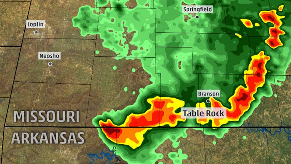 Duck Boat Crashes at Table Rock Lake in Missouri During 60+ MPH Wind