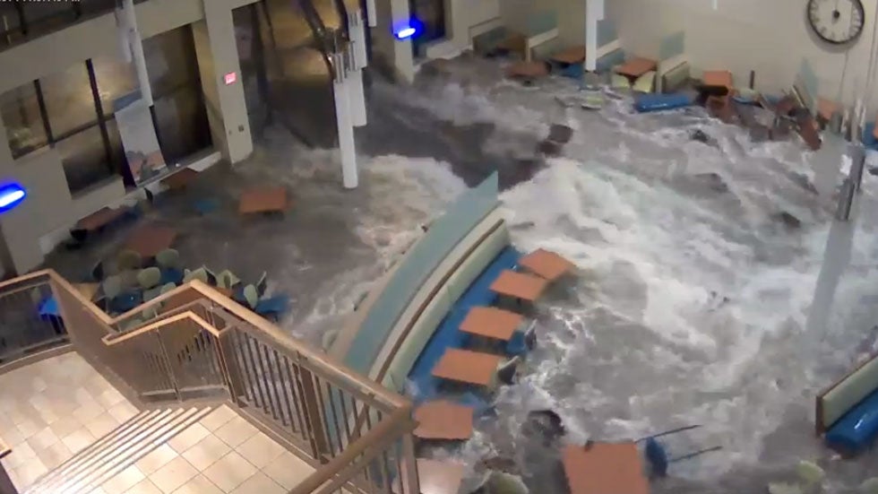Watch a Kearney, Nebraska, Hospital Get Flooded By 9 Feet of Water