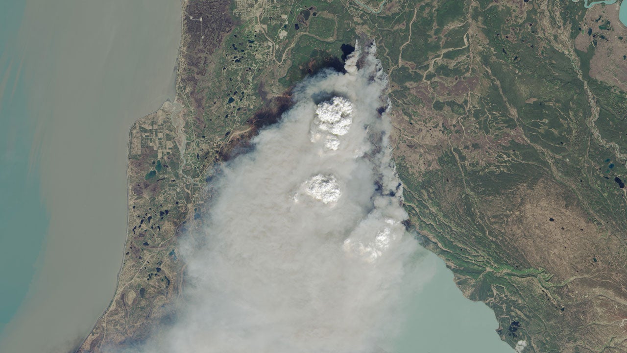 Alaska Wildfire Rain Helps Firefighters on Kenai Peninsula The