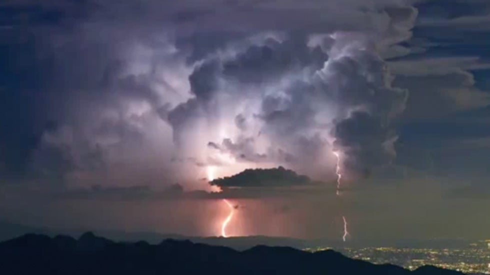 spectacular scene as thunderstorm