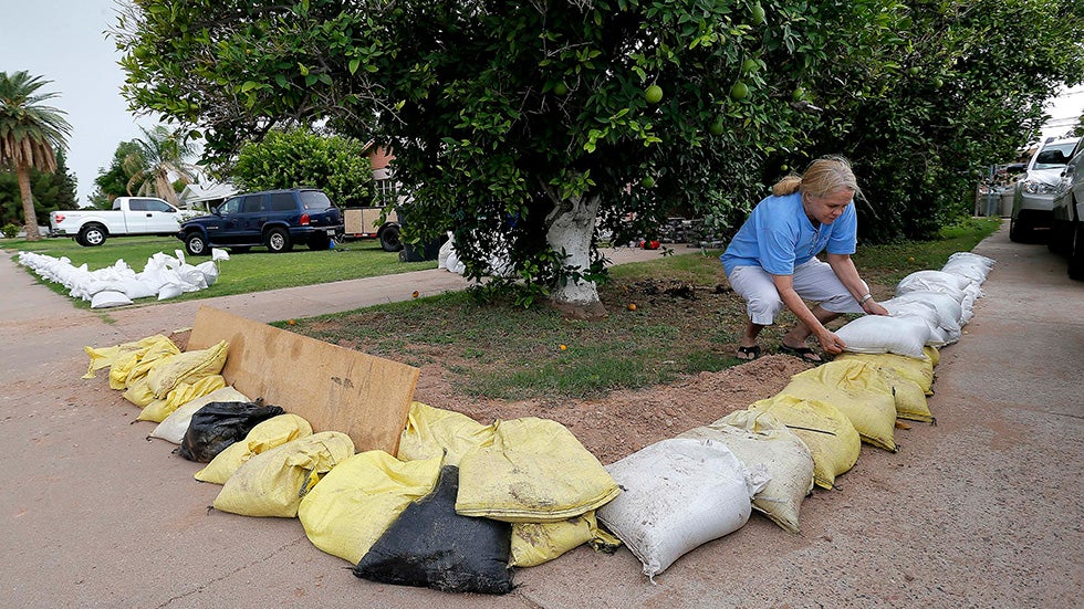 Potential Southwest Flooding: Arizona, New Mexico Residents Fill Sandbags as Meteorologists Warn Heavy Rain is Possible