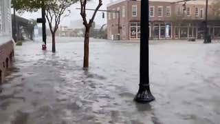 Hurricane Sally Causes Portion Of Pensacola Bay Bridge To Collapse Videos From The Weather Channel Weather Com