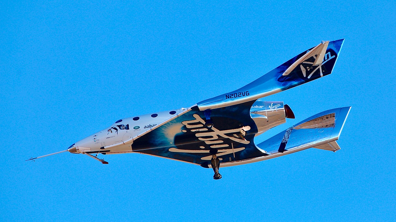 Virgin Galactic's SpaceShipTwo Reaches Space for First Time