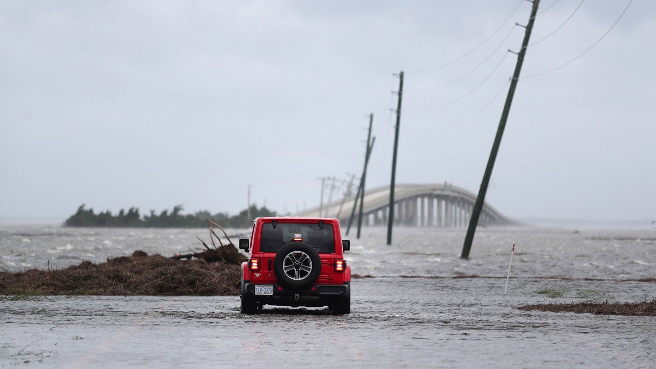 Hurricane Dorian Clobbers the Carolinas, Virginia; Residents Stranded on Outer Banks | The ...