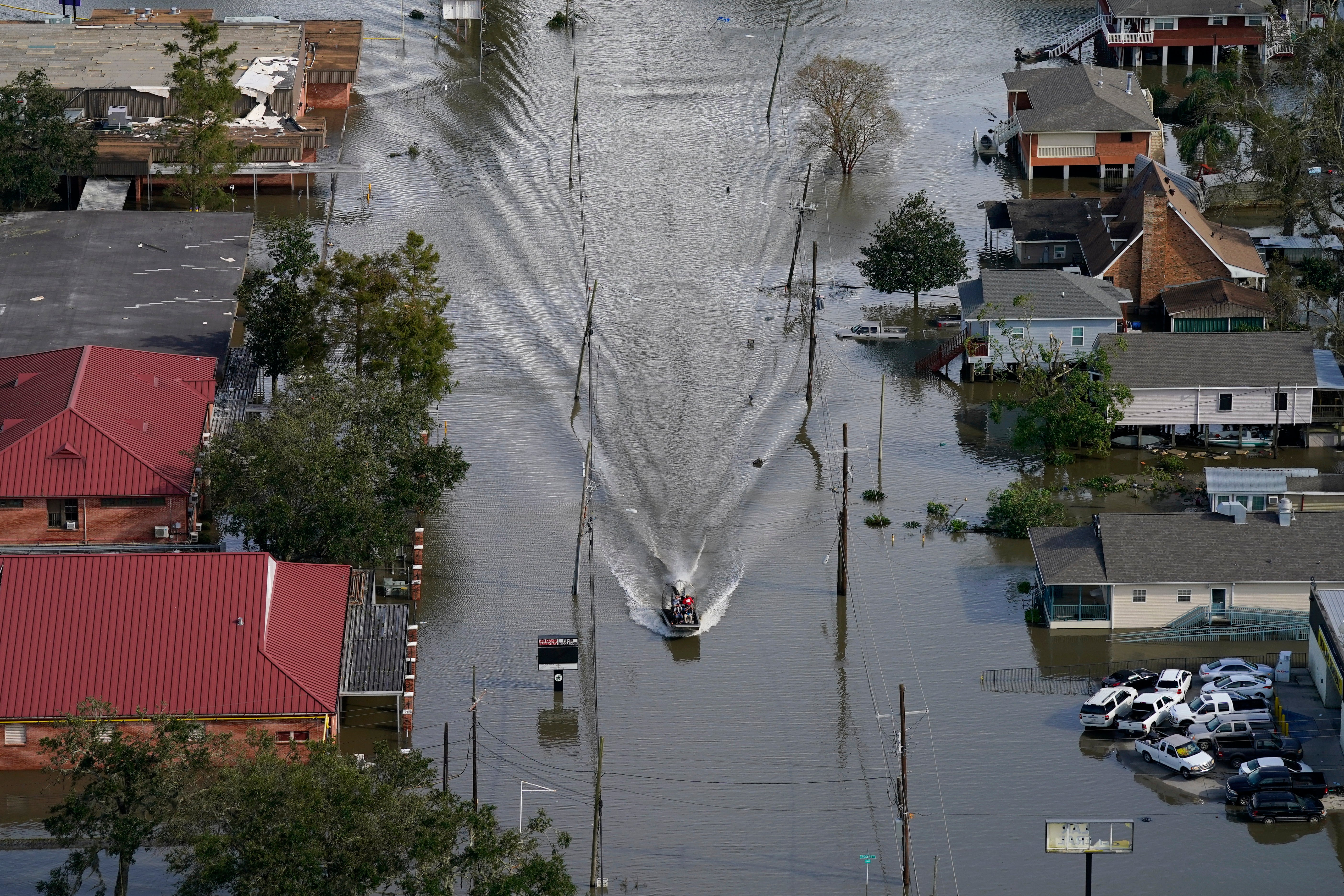 Photos of Hurricane Ida's Category 4 Landfall (PHOTOS)