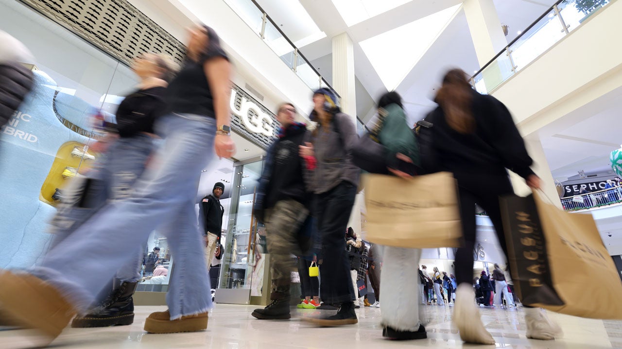 Wild December Weather Means You Have Less Holiday Shopping Time Than You Think