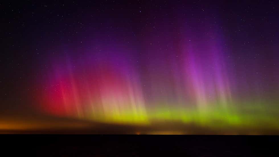 Severe Winds Strike Southwest Missouri - Videos from The Weather Channel