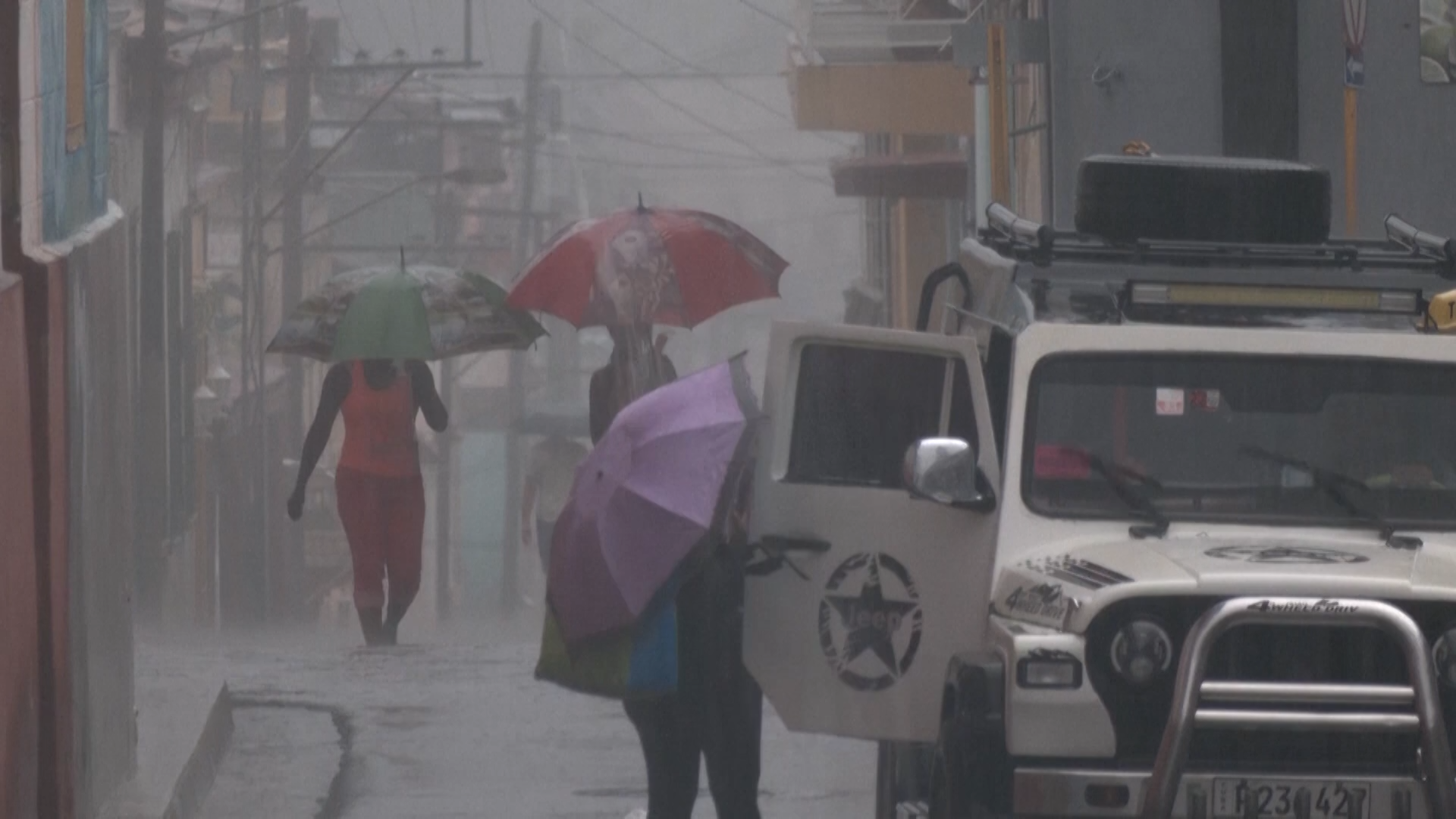 Tens Of Thousands Evacuated As Melissa Roars Into Cuba