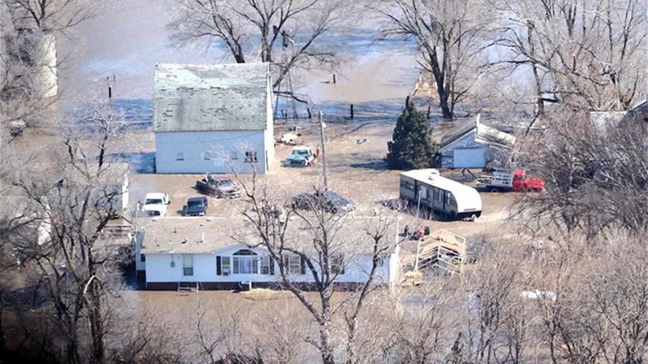 Historic Flooding Continues in Midwest (PHOTOS)